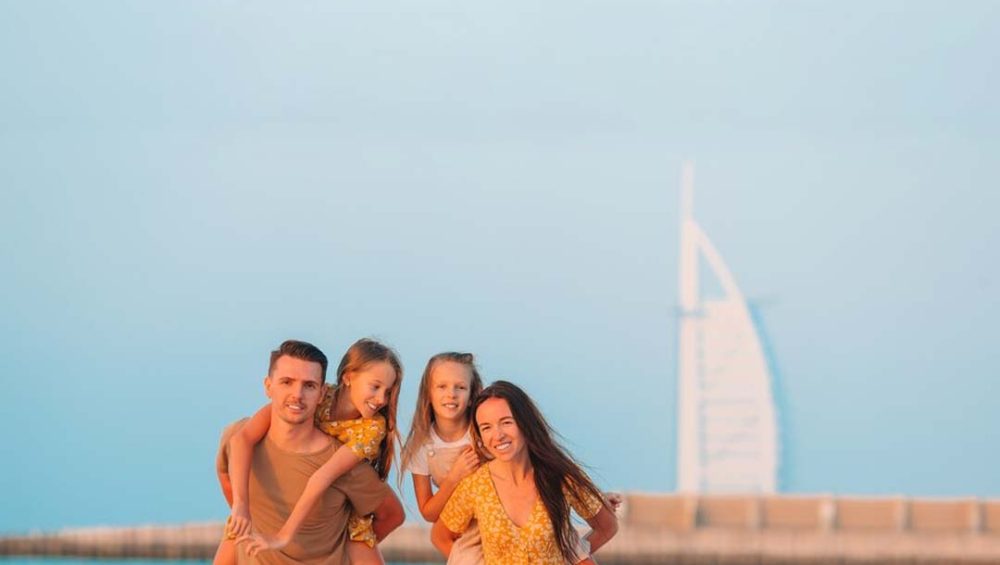 enjoy with family in UAE with family visa